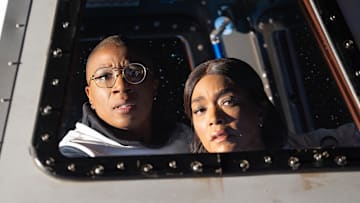 9-1-1 on ABC - AISHA HINDS, ANGELA BASSETT