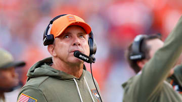 Kansas City Chiefs v Denver Broncos - NFL 2025