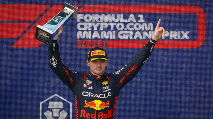 Max Verstappen celebrando la conquista del Gran Premio de Miami 2023 de la Fórmula 1