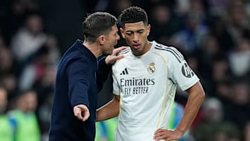 Jude Bellingham avec Xabi Alonso face à Séville en Liga Jude Bellingham avec Xabi Alonso face à Séville en Liga