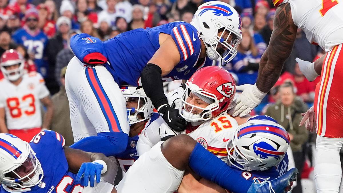 Chiefs' Week 9 Offensive Position Group Performance Raises 2024 Flashbacks