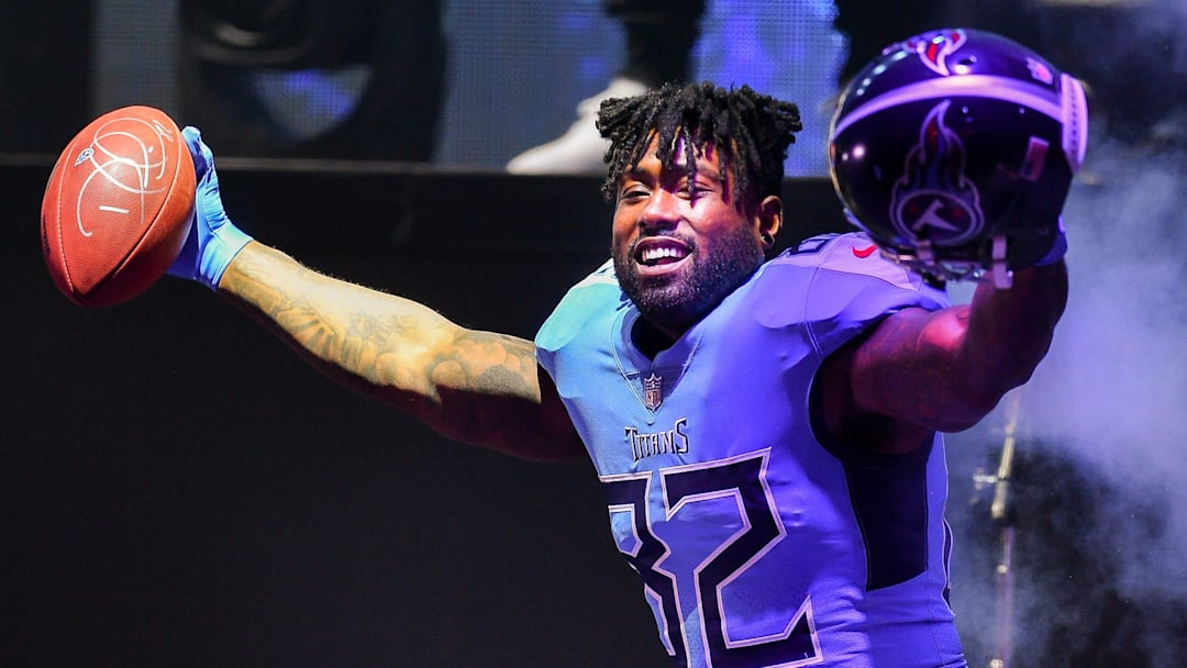 No. 18-Delanie Walker: Tennessee Titans tight end Walker (82) takes the stage during the teams uniform reveal event held at Broadway and 1st Avenue in Nashville April 4, 2018.

Titans Uniforms 06