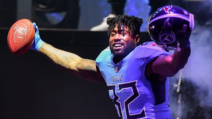 No. 18-Delanie Walker: Tennessee Titans tight end Walker (82) takes the stage during the teams uniform reveal event held at Broadway and 1st Avenue in Nashville April 4, 2018.

Titans Uniforms 06