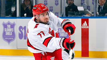 Carolina Hurricanes v New York Islanders