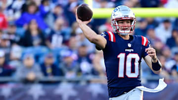 Los Angeles Rams v New England Patriots
