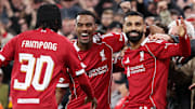 Eintracht Frankfurt x Liverpool duelam pela Champions League 2025/26
