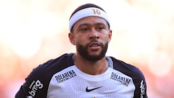 Memphis deixou o campo lesionado