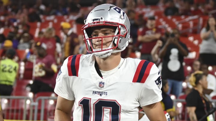 Aug 25, 2024; Landover, Maryland, USA;  New England Patriots quarterback Drake Maye (10) takes the field before the game against the Washington Commanders at Commanders Field. Mandatory Credit: Tommy Gilligan-USA TODAY Sports