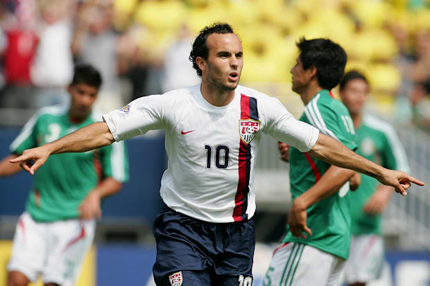 Landon Donovan celebrating for USMNT.