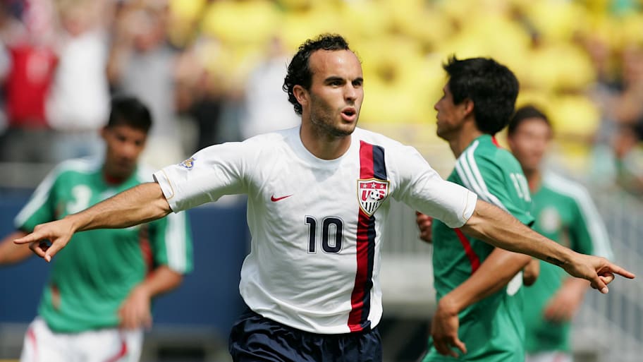 Landon Donovan celebrating for USMNT.