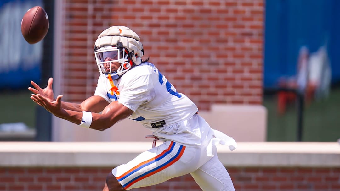 Florida Gators wide receiver Kahleil Jackson (22) stretches for a catch while running pass routes during Fall practice at Sanders Practice Fields in Gainesville, FL on Thursday, August 8, 2024. [Doug Engle/Gainesville Sun]