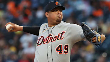 Former Detroit Tigers relief pitcher Carlos Hernandez (49) pitches against the Pittsburgh Pirates during the sixth inning at PNC Park.