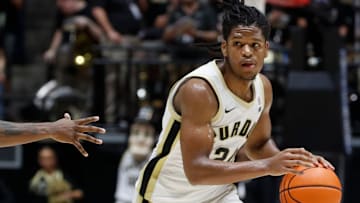 Purdue Boilermakers guard Gicarri Harris (24) drives to the basket 