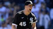El zurdo de Chicago Garrett Crochet interesa a los Yankees