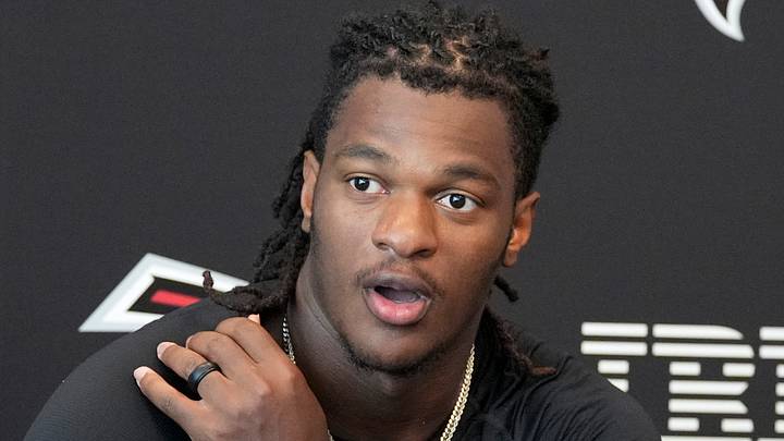 Atlanta Falcons linebacker Kendal Daniels 