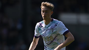 Dean Huijsen soll auf der Liste der Bayern stehen.
