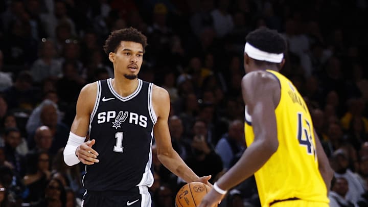 [US, Mexico, & Canada customers only] Jan 23, 2025; Paris, FRANCE; San Antonio Spurs player Victor Wembanyama in action against the Indiana Pacers in the Paris Games 2025 NBA basketball game at Accor Arena. Mandatory Credit: Stephanie Lecocq/Reuters via Imagn Images