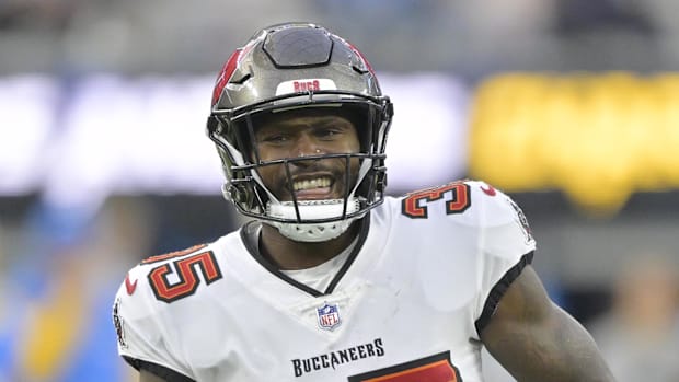 Tampa Bay Buccaneers cornerback Jamel Dean (35) celebrates after a fumble recovery in the second half against the Los Angeles