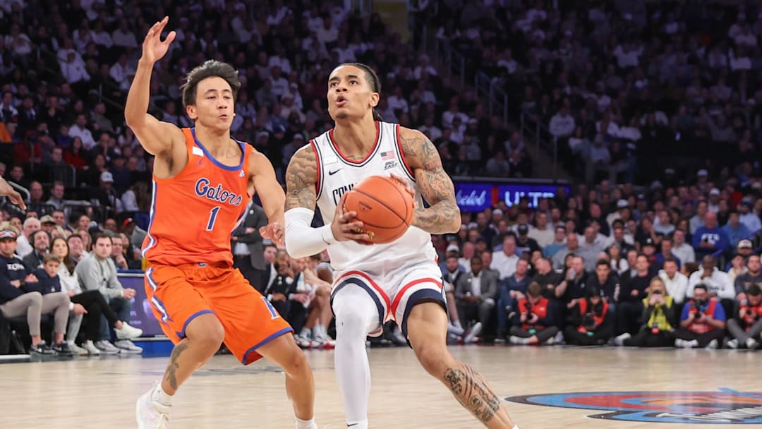  UConn Huskies guard Solo Ball 