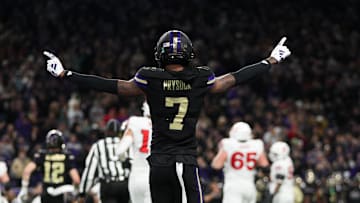 Oct 10, 2025; Seattle, Washington, USA; Washington Huskies cornerback Ephesians Prysock (7) reacts after a play against the Rutgers Scarlet Knights  at Husky Stadium. Mandatory Credit: Kevin Ng-Imagn Images
