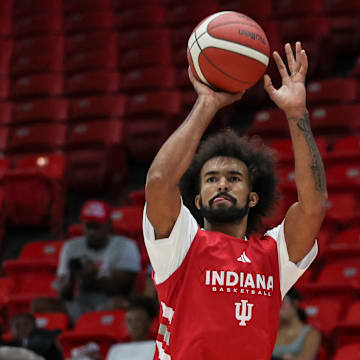 Indiana senior guard Tayton Conerway attempts a shot Aug. 11, 2025, against Mega Superbet at Coliseo Guillermo Angulo.