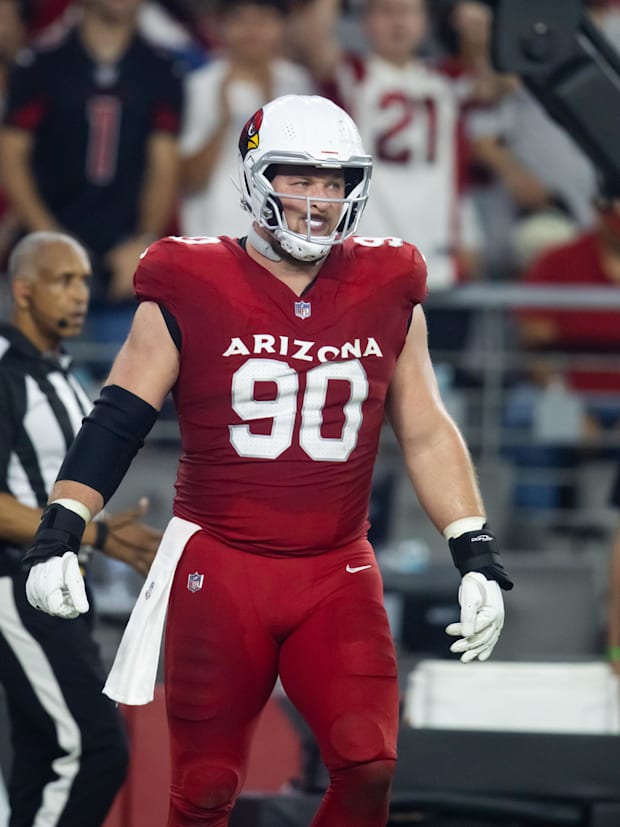 Arizona Cardinals defensive end Ben Stille (90) against the New Orleans Saints