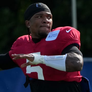 Indianapolis Colts quarterback Anthony Richardson (5) throws a ball during the Colts’ training camp Wednesday, July 31, 2024, at Grand Park Sports Complex in Westfield.