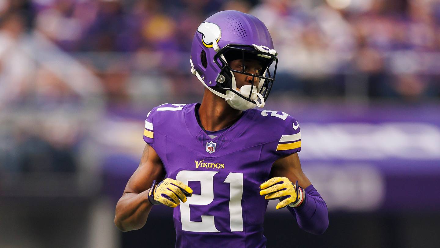 5 players the Vikings could cut bait with before the 2024 season - Vimarsana News