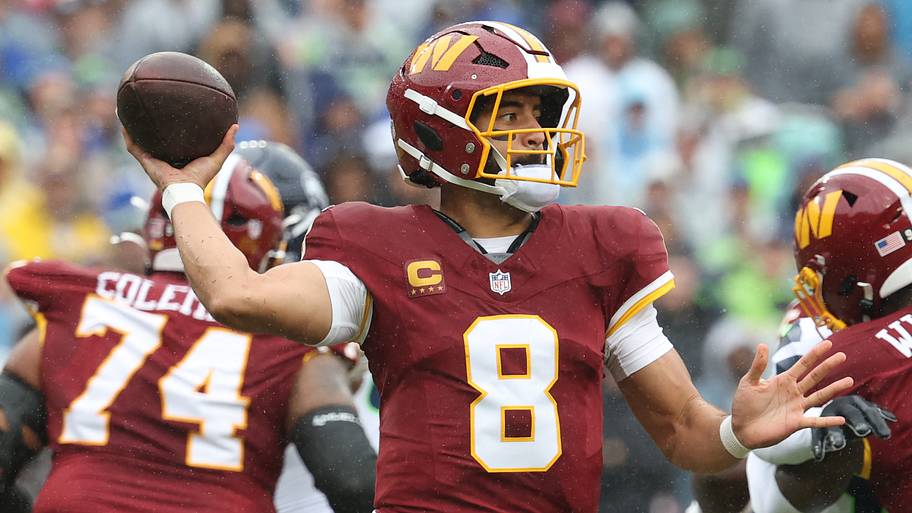 Washington Commanders quarterback Marcus Mariota