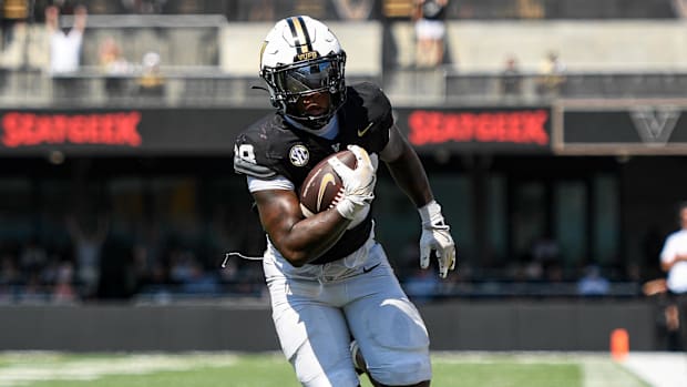 SEC football rankings, win-loss predictions for 2025