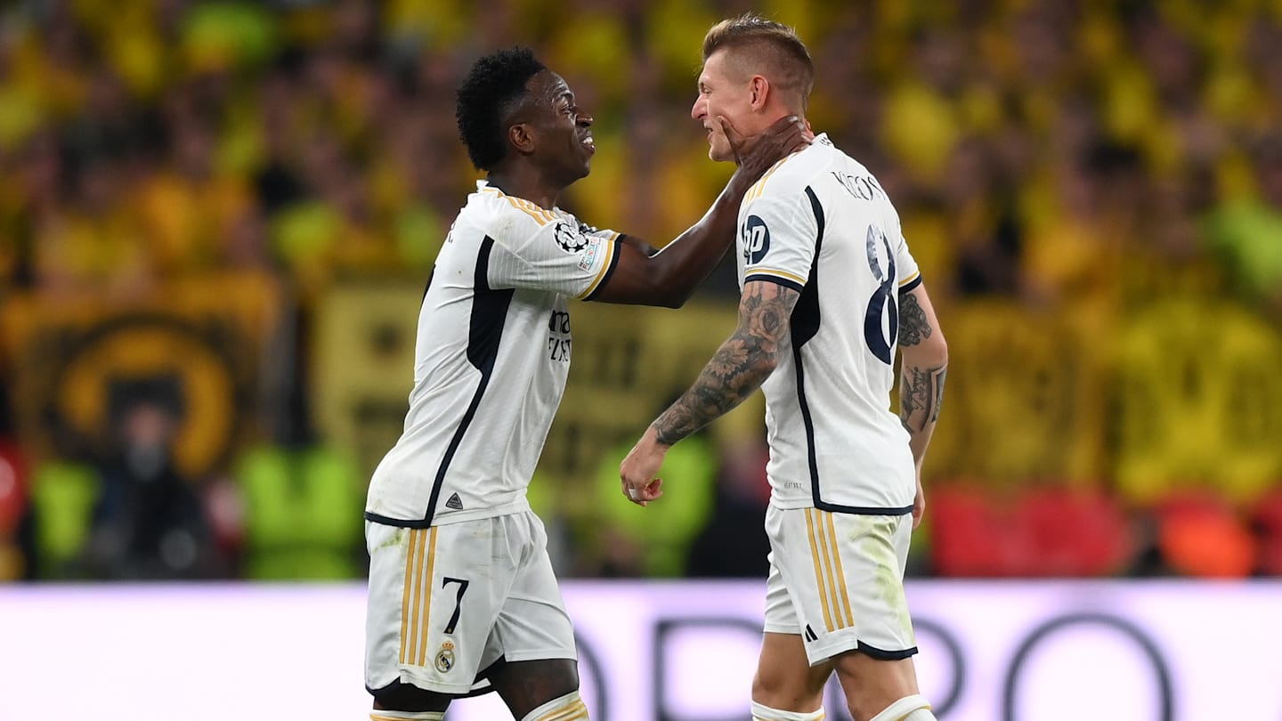 托尼·克羅斯 (Toni Kroos) 在 2024 年金球獎冷落後仍支持維尼修斯·儒尼奧爾 (Vinicius Junior)
