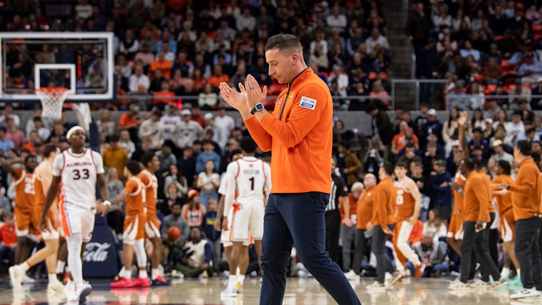Auburn Tigers head coach Steven Pearl encourages team into a timeout as Auburn Tigers take on Texas Longhorns at Neville Arena in Auburn, Ala. on Wednesday, Jan. 28, 2026. Texas Longhorns leads Auburn Tigers 42-34.