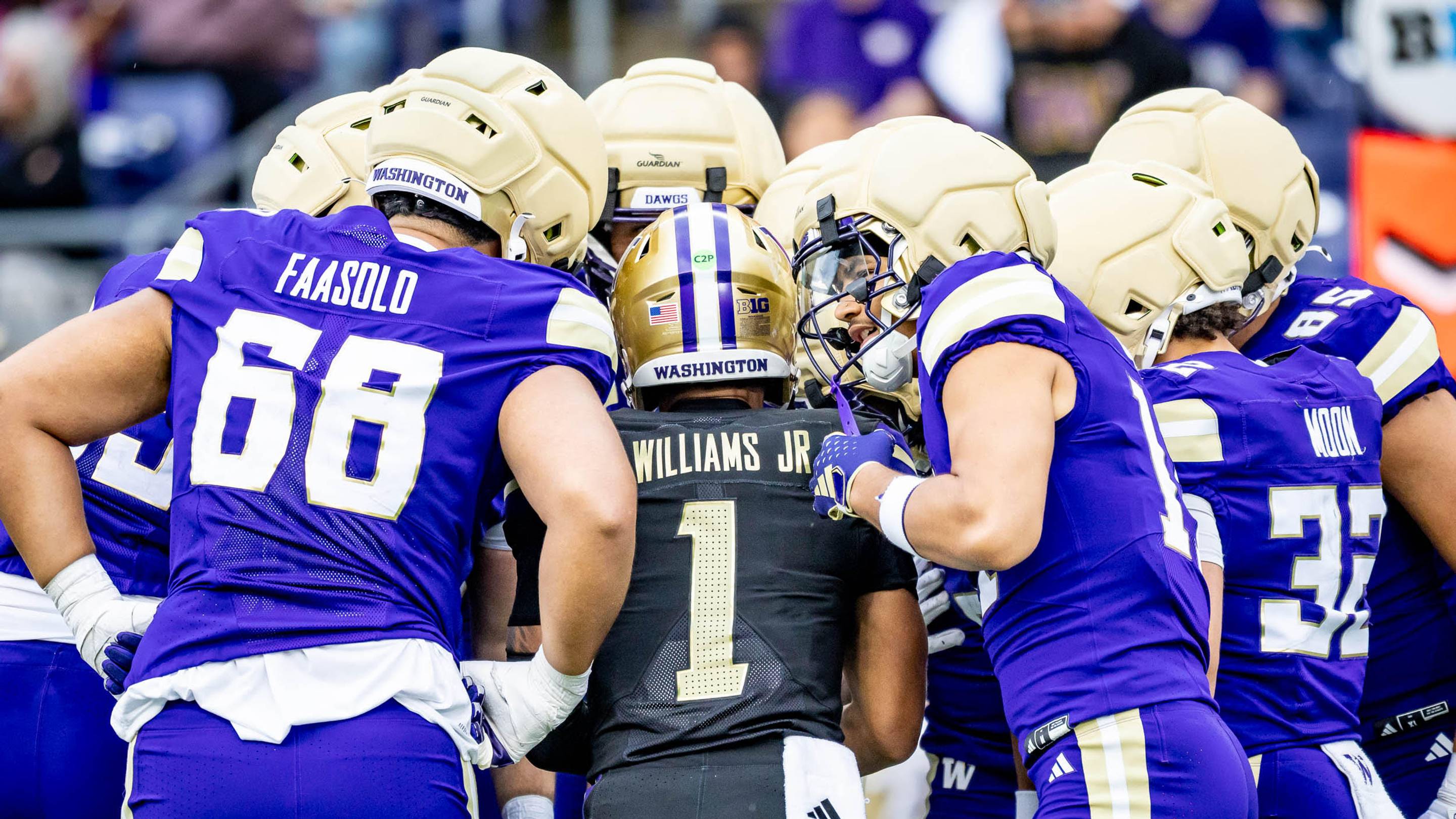Huskies Ranked in Multiple Preseason Polls as Fall Camp Kicks Off