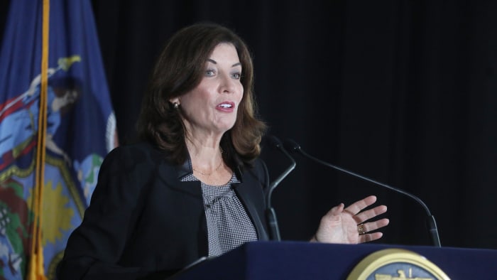 New York Governor Kathy Hochul with local officials and Bill Newlands, President and CEO of