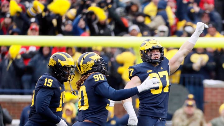 Michigan Wolverines defensive end Aidan Hutchinson.