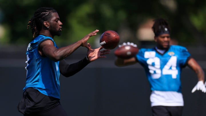 Jacksonville Jaguars wide receiver Brian Thomas Jr. (7) catches a pass during an organized team activity Tuesday, May 28, 2024 at EverBank Stadium’s Miller Electric Center in Jacksonville, Fla.
