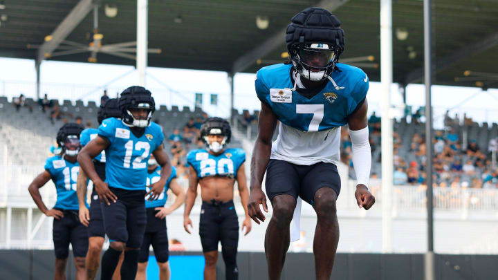 Jacksonville Jaguars wide receiver Brian Thomas Jr. (7) performs ladder drills during the seventh day of an NFL football training camp practice Wednesday, July 31, 2024 at EverBank Stadium’s Miller Electric Center in Jacksonville, Fla.