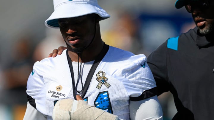 Jacksonville Jaguars linebacker Ventrell Miller (51) is seen wearing a cast during the ninth day of an NFL football training camp practice Saturday, Aug. 3, 2024 at EverBank Stadium in Jacksonville, Fla. Today marked the first day of public practice inside the stadium.