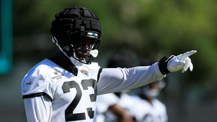 Jacksonville Jaguars linebacker Foyesade Oluokun (23) points during the first day of an NFL football training camp practice Wednesday, July 24, 2024 at EverBank Stadium’s Miller Electric Center in Jacksonville, Fla.