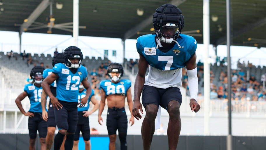 Wide receiver ladder drills online