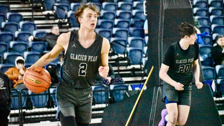 Jo Lee and Glacier Peak meet Mount Si for the Class 4A District 1/2 championship. Jo Lee and Glacier Peak meet Mount Si for the Class 4A District 1/2 championship.