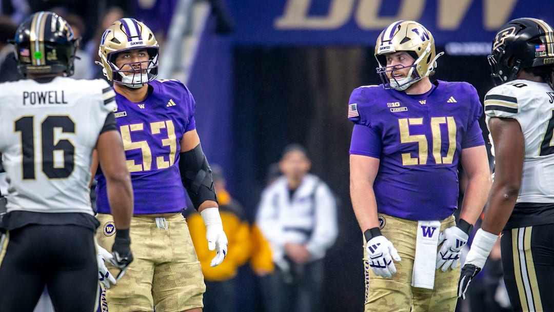 Paki Finau played three positions in the UCLA game. 