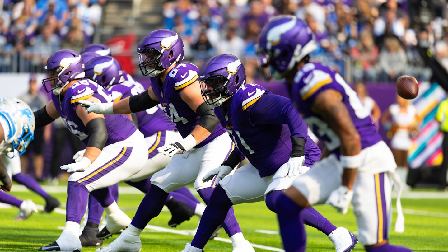 Vikings Strengthen Offensive Line, Land Two All-NFC North O-Linemen