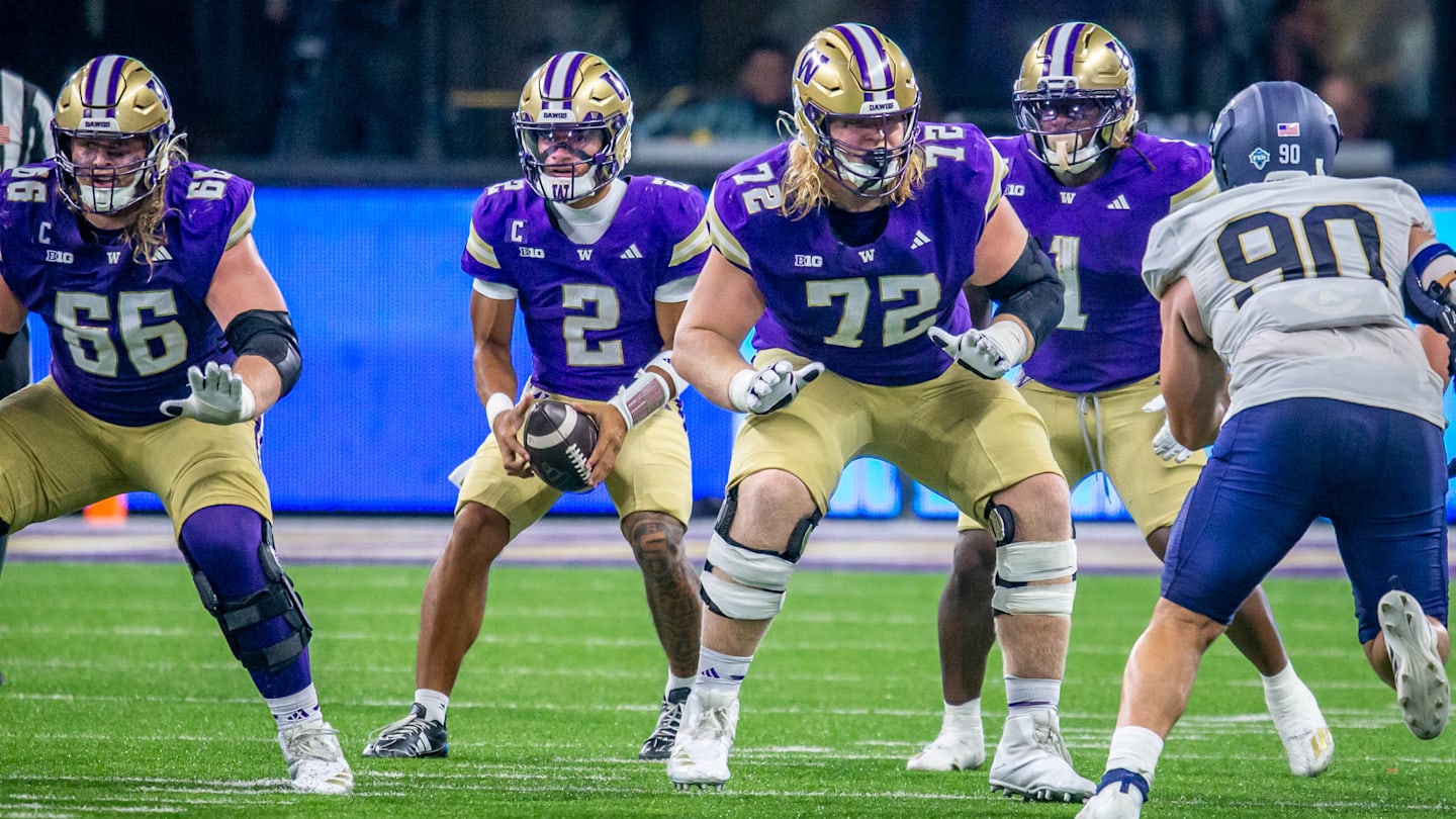 John Mills Follows In Grandfather's Husky Football Footsteps