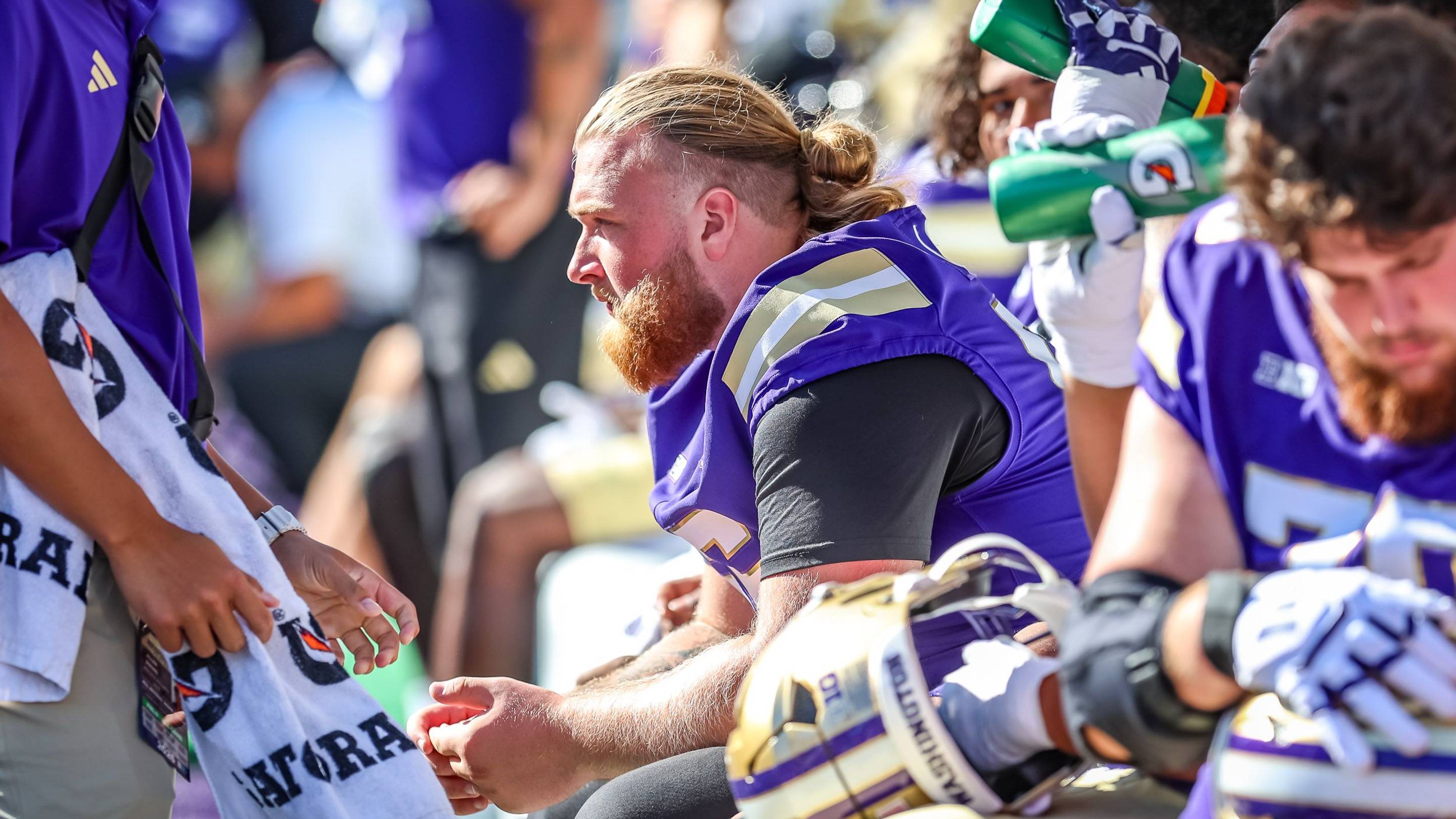 Hatchett Listed as Doubtful for UW-Minnesota Game