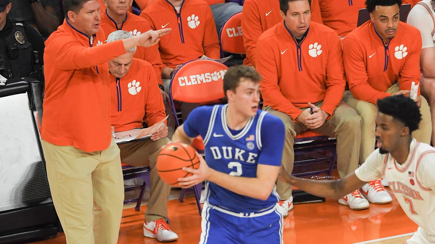 Cooper Flagg Slip-Up Costs Duke Basketball in Crunch Time at Clemson