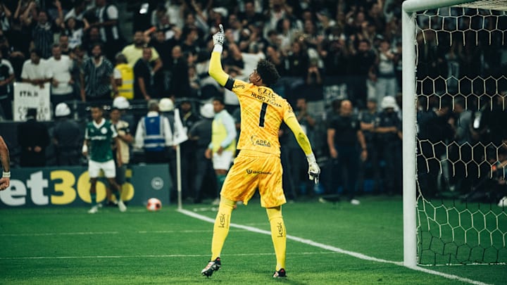 Hugo Souza penalti Corinthians x Palmeiras final Paulista