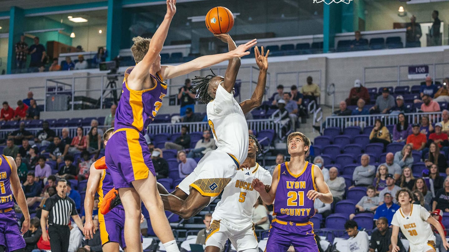Kansas Basketball and 2026 5-Star Phenom Planning Official Visit