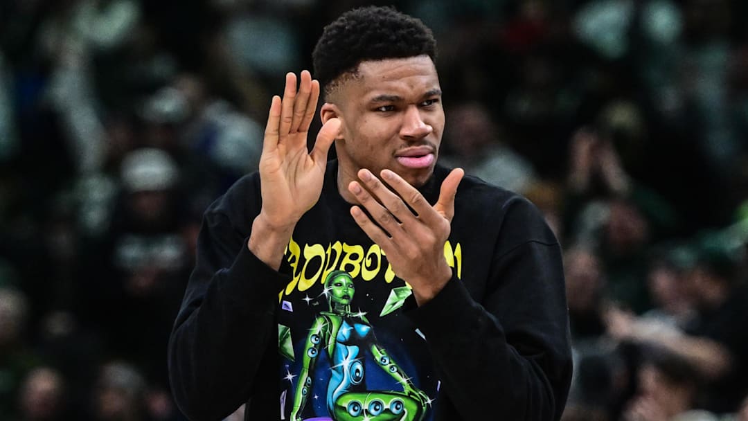 Jan 16, 2023; Milwaukee, Wisconsin, USA; Milwaukee Bucks forward Giannis Antetokounmpo (34) cheers from the bench during game against the Indiana Pacers at Fiserv Forum. Mandatory Credit: Benny Sieu-Imagn Images Jan 16, 2023; Milwaukee, Wisconsin, USA; Milwaukee Bucks forward Giannis Antetokounmpo (34) cheers from the bench during game against the Indiana Pacers at Fiserv Forum. Mandatory Credit: Benny Sieu-Imagn Images
