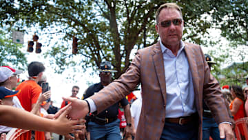 Auburn Tigers head coach Hugh Freeze